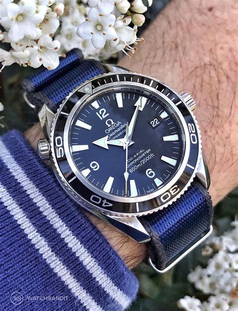 omega seamaster blue nato strap